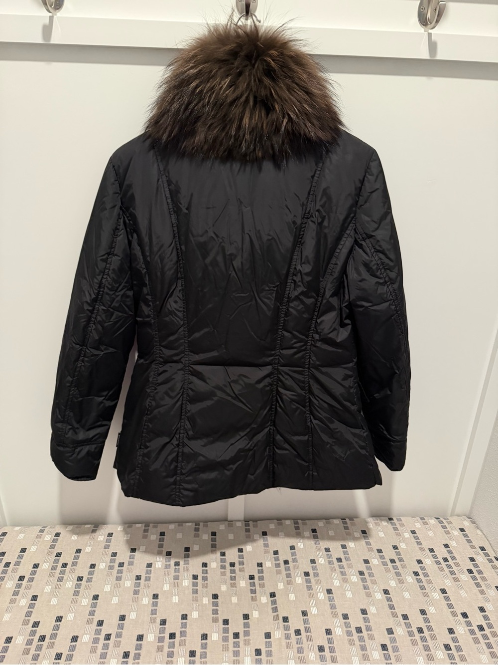 Moncler Black Puffer Jacket with Brown Fur Trim - Picture 2 of 4